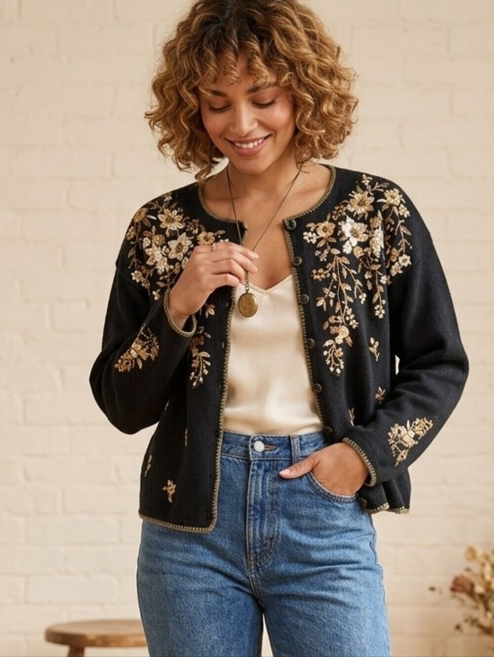 Vtg Tiara International Sweater Black Sequins Embroidery Floral Size Large NWT